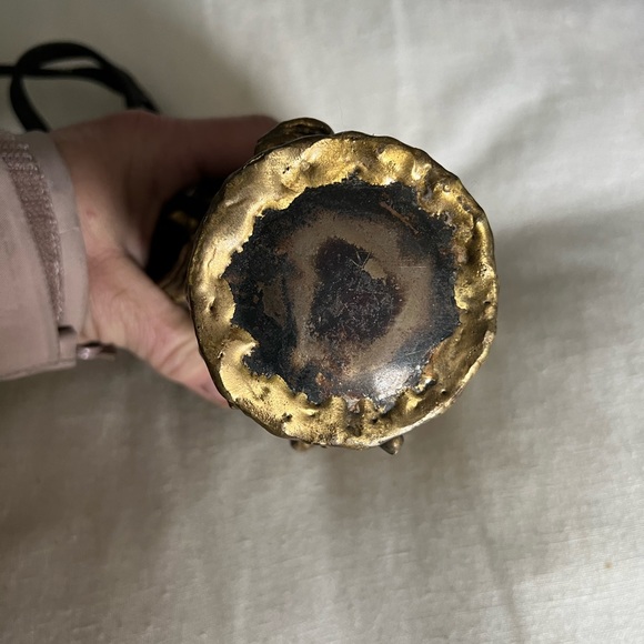 Vintage ALL METAL WITH QUARTZ CRYSTAL DETAIL ON TOP - Picture 2 of 6